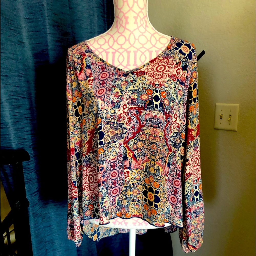 High-low purple pattern blouse
